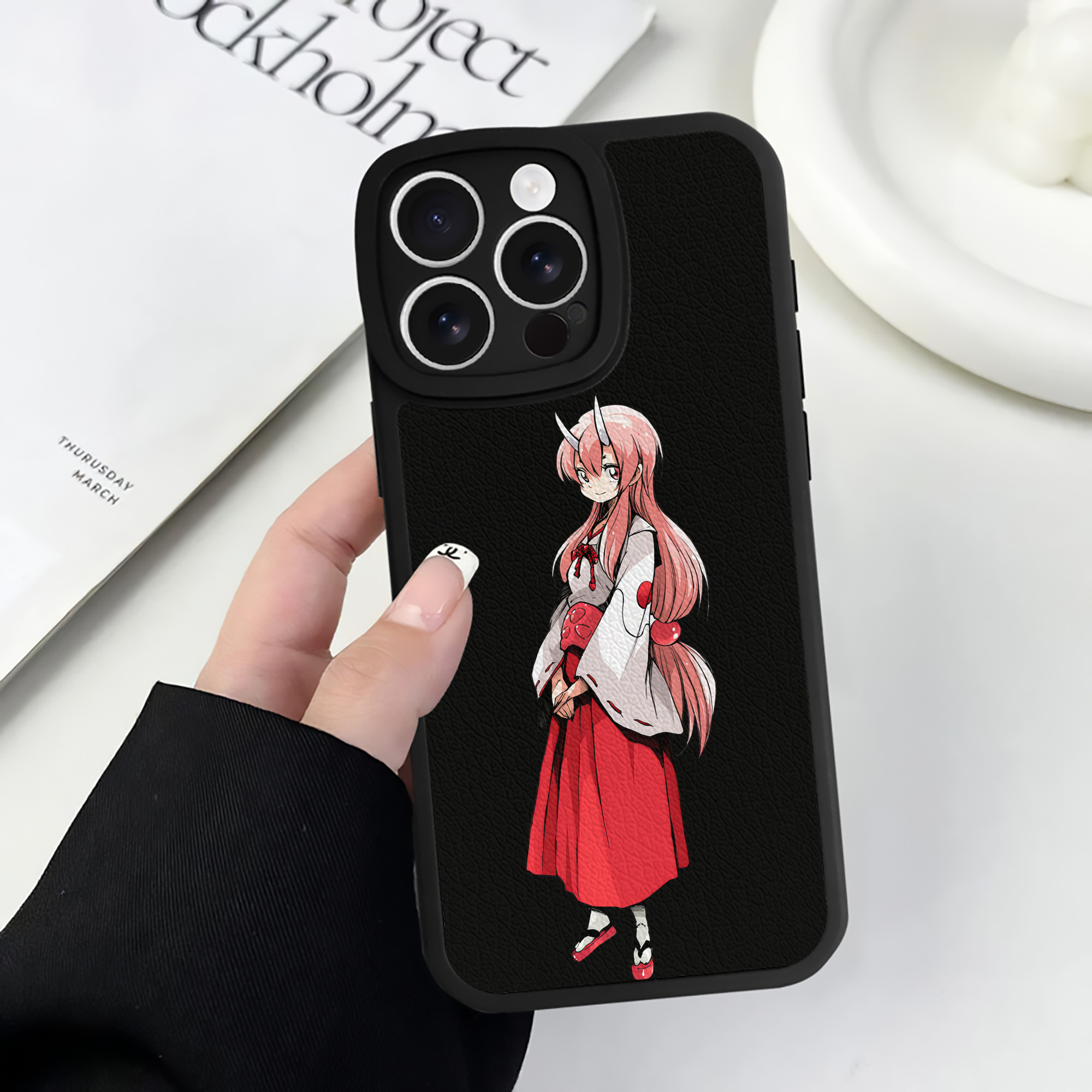 転スラ Regarding Reincarnated to Slime 【iPhone 16シリーズ対応】シリコンスマホケース（レザー調） 材質：シリコン